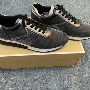 NWT Michael Kors Allie Trainer Flannel Charcoal 7M/37, Tennis Shoe Sneaker
